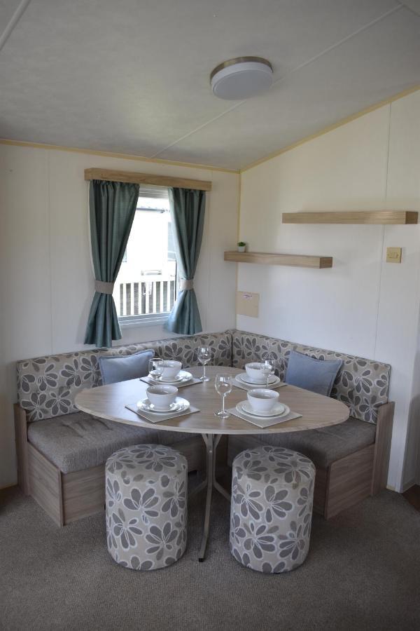 The Salsa Attractive Accomodation At Tattershall Lakes Экстерьер фото