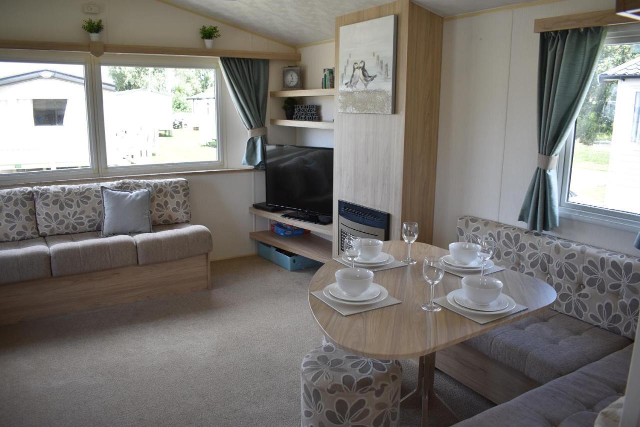 The Salsa Attractive Accomodation At Tattershall Lakes Экстерьер фото