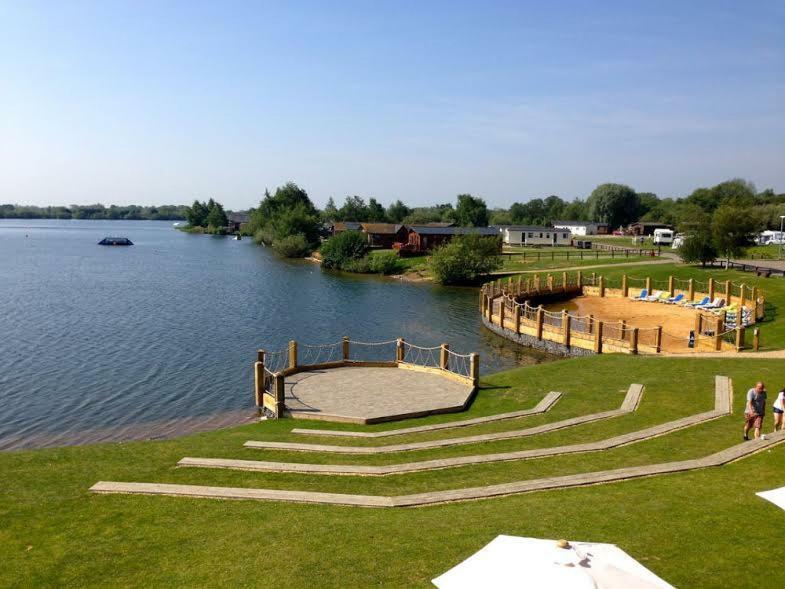 The Salsa Attractive Accomodation At Tattershall Lakes Экстерьер фото